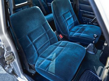 Volvo 244 (1977) Wnętrze