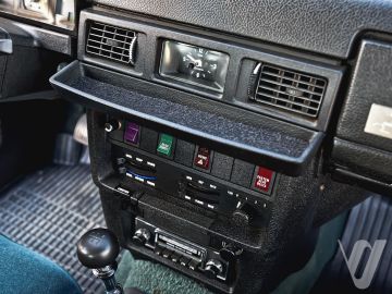 Volvo 244 (1977) Wnętrze