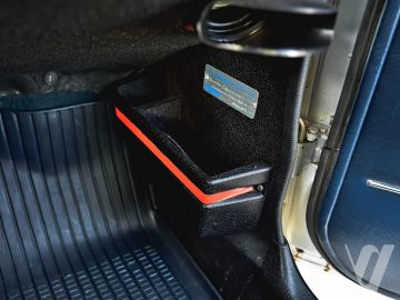 Volvo 244 (1977) Wnętrze