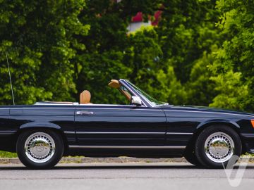 Mercedes-Benz SL (1988) Zdjęcia z zewnątrz