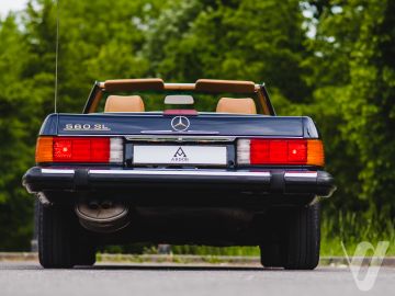 Mercedes-Benz SL (1988) Zdjęcia z zewnątrz