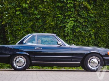 Mercedes-Benz SL (1988) Zdjęcia z zewnątrz