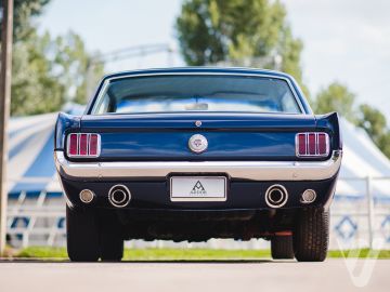 Ford Mustang (1966) Zdjęcia z zewnątrz