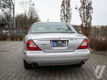 Jaguar XJ (2005) Zdjęcia z zewnątrz
