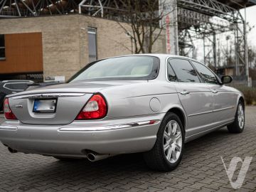 Jaguar XJ (2005) Zdjęcia z zewnątrz
