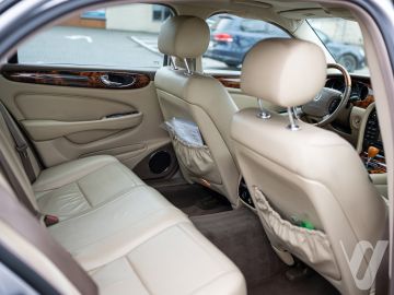 Jaguar XJ (2005) Wnętrze