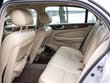 Jaguar XJ (2005) Wnętrze