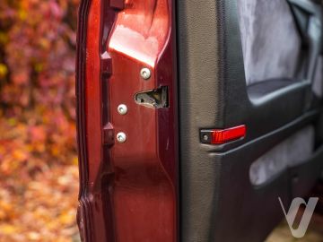 Lancia Delta (1995) Wnętrze