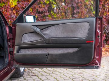 Lancia Delta (1995) Wnętrze