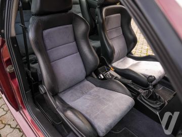 Lancia Delta (1995) Wnętrze