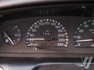 Lancia Delta (1995) Wnętrze