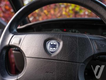Lancia Delta (1995) Wnętrze