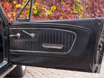 Ford Mustang (1966) Wnętrze
