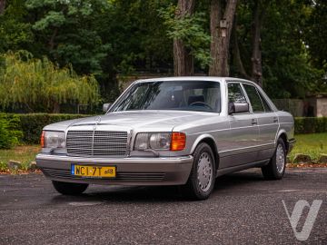 Mercedes-Benz W126 (1986) Outside