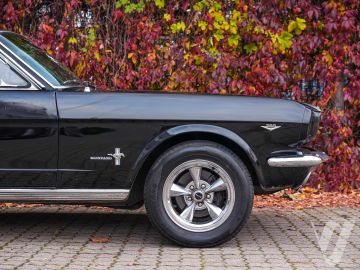 Ford Mustang (1966) Zdjęcia z zewnątrz