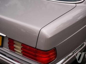Mercedes-Benz W126 (1986) Outside