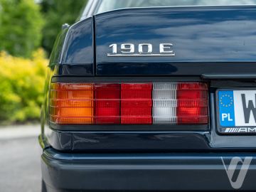 Mercedes-Benz W201 (1991) Zdjęcia z zewnątrz