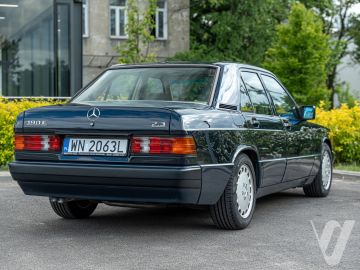 Mercedes-Benz W201 (1991) Zdjęcia z zewnątrz