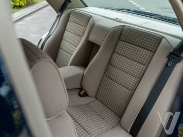 Mercedes-Benz W201 (1991) Wnętrze
