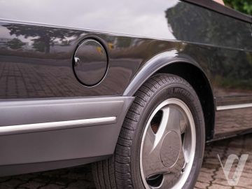 Saab 900 (1995) Zdjęcia z zewnątrz