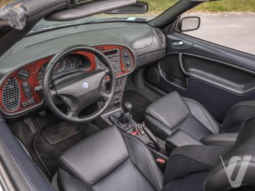 Saab 9-3 (2002) Wnętrze