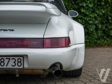 Porsche 911 (1986) Zdjęcia z zewnątrz