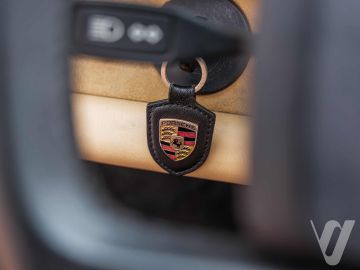 Porsche 911 (1986) Wnętrze