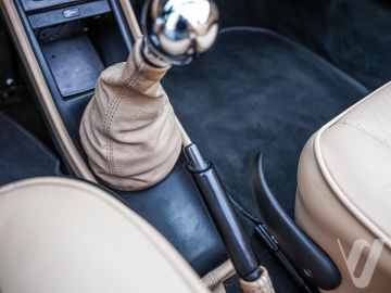 Porsche 911 (1986) Wnętrze