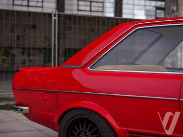 Audi 80 (1976) Zdjęcia z zewnątrz