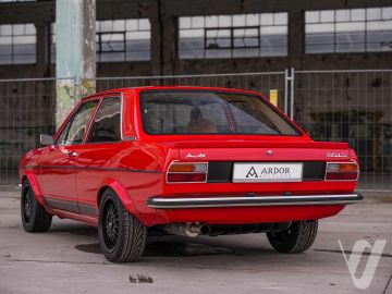 Audi 80 (1976) Zdjęcia z zewnątrz