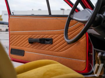 Audi 80 (1976) Wnętrze