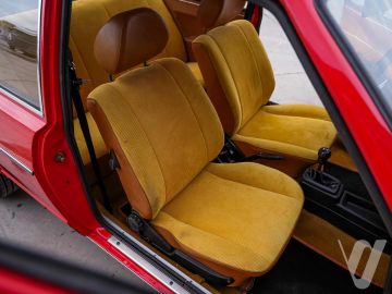 Audi 80 (1976) Wnętrze