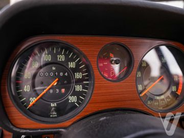 Audi 80 (1976) Wnętrze