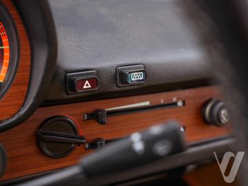 Audi 80 (1976) Wnętrze