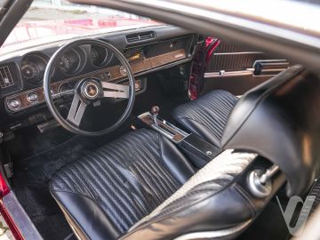 Oldsmobile (1969) Wnętrze