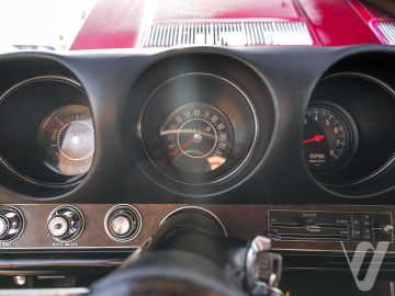 Oldsmobile (1969) Wnętrze