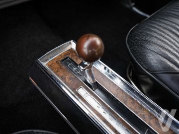 Oldsmobile (1969) Wnętrze