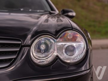 Mercedes-Benz SL (2003) Zdjęcia z zewnątrz
