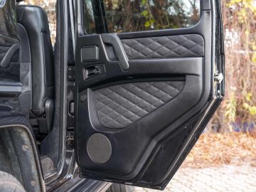 Mercedes-Benz Klasa G (2010) Wnętrze
