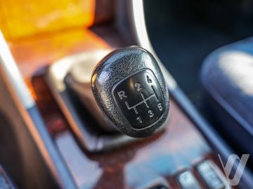 Mercedes-Benz W124 (1995) Inside