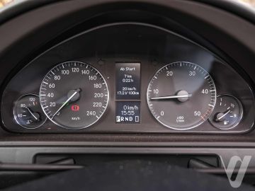 Mercedes-Benz Klasa G (2010) Wnętrze