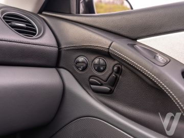 Mercedes-Benz SL (2003) Wnętrze