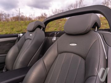 Mercedes-Benz SL (2003) Wnętrze