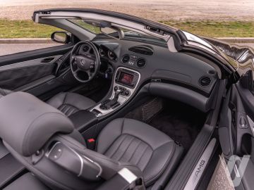 Mercedes-Benz SL (2003) Wnętrze