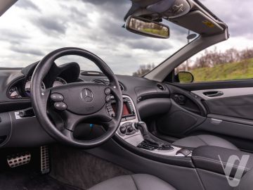 Mercedes-Benz SL (2003) Wnętrze