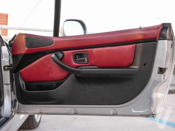 BMW Z3 (2000) Inside