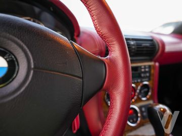BMW Z3 (2000) Inside