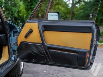 Alfa Romeo Spider (1987) Wnętrze