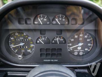 Alfa Romeo Spider (1987) Wnętrze