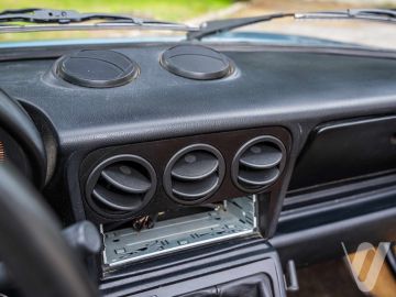 Alfa Romeo Spider (1987) Wnętrze